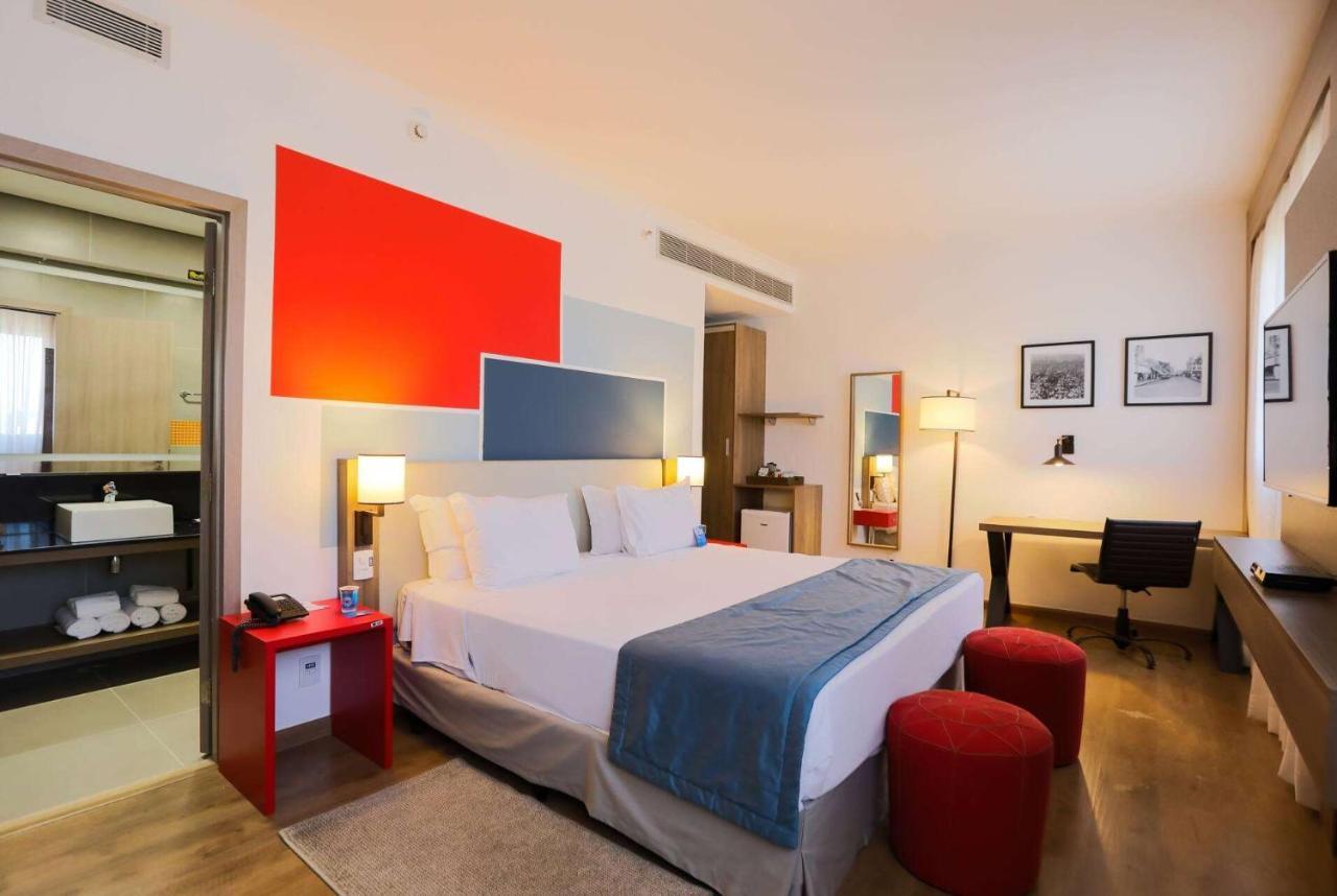 Tryp By Wyndham Ribeirao Preto Otel Dış mekan fotoğraf A room at the hotel
